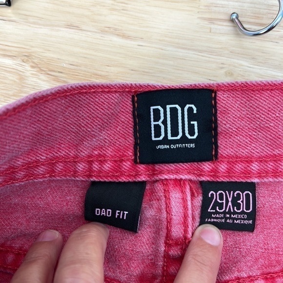 Urban Outfitters BDG - Vintage Red Stonewash Dad Fit Jean Size 29x30 - Picture 9 of 10